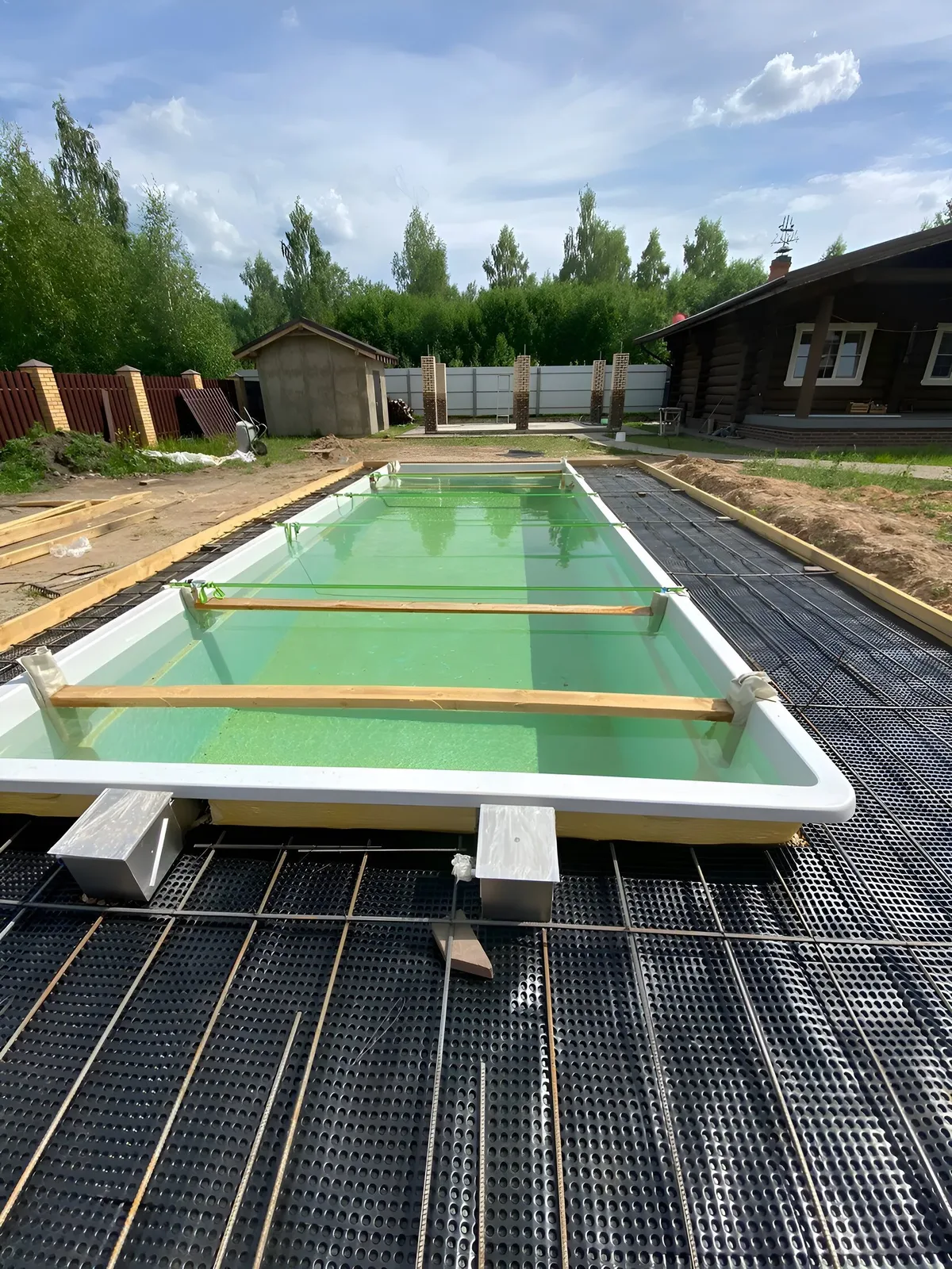 Laguna 9 — вечернее освещение в Орехово-Зуево